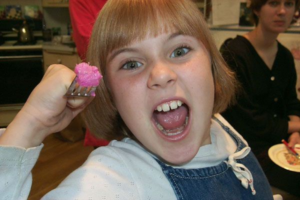 991126q.jpg (600x400; 55 KBytes)