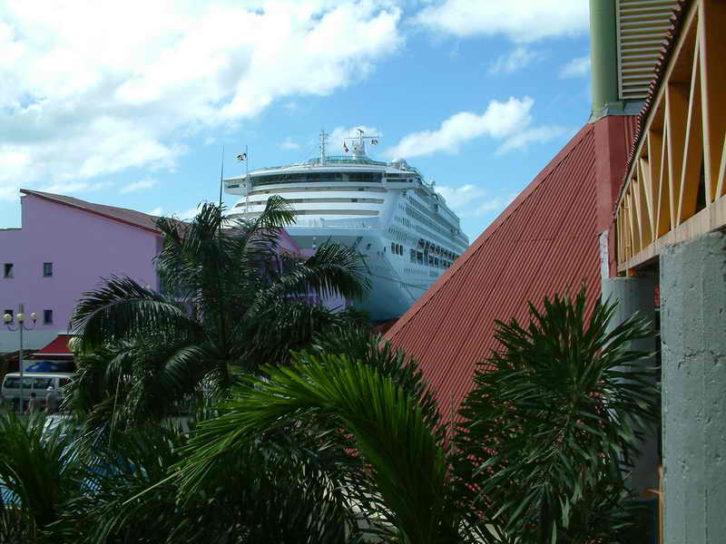 Thanksgiving Cruise, 2004